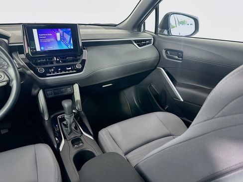 Used 2024 Toyota Corolla Cross AWD Hybrid image 23