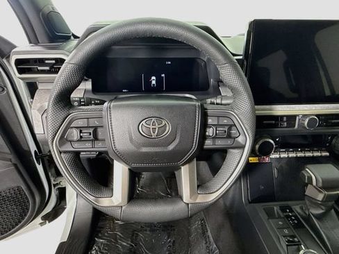 Certified 2025 Toyota Tacoma 4x4 Double Cab Hybrid image 13