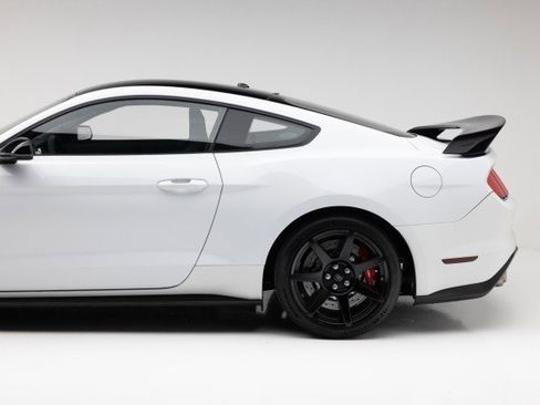 Used 2017 Ford Mustang Shelby GT350R w/ GT350R Equipment Group 920A image 19