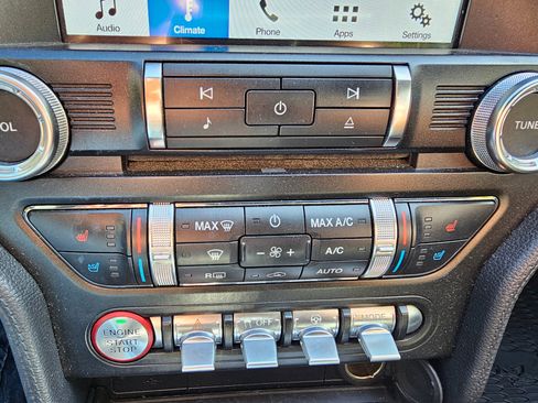 Used 2018 Ford Mustang Premium image 41