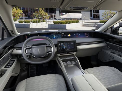 New 2026 Lincoln Nautilus Reserve w/ Jet Appearance Package image 8