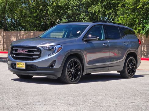 Used 2020 GMC Terrain SLT w/ Preferred Package FWD image 7