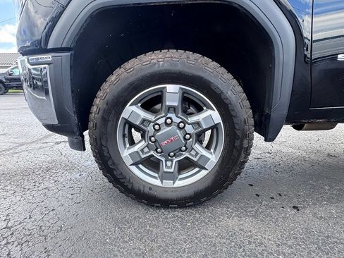 Used 2026 GMC Sierra 2500 SLE w/ SLE Value Package; AWD/4WD image 10