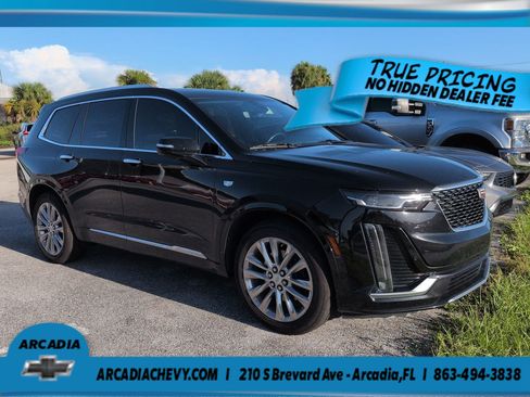 Used 2021 Cadillac XT6 Premium Luxury FWD image 1