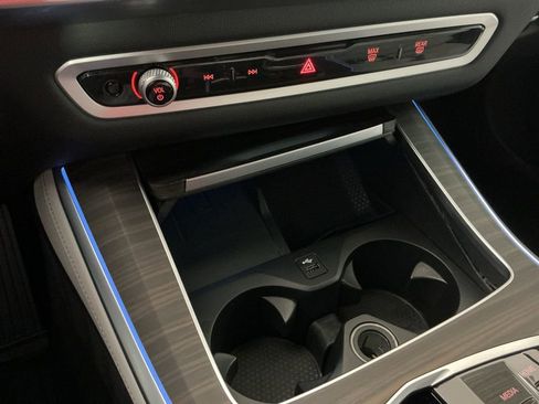 Certified 2025 BMW X5 xDrive50e image 13