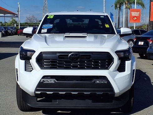 Used 2026 Toyota Tacoma TRD Sport image 2