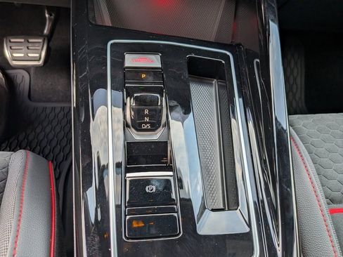 Used 2025 Volkswagen GTI SE image 23