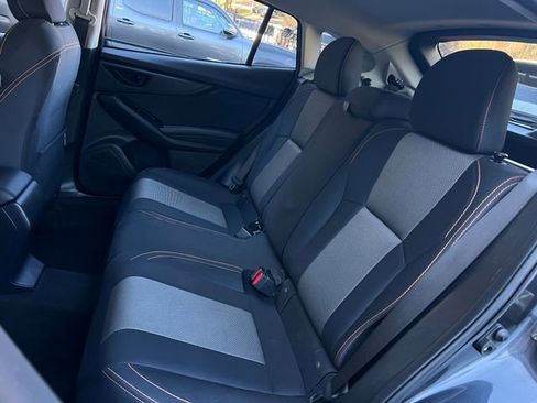 Used 2018 Subaru Crosstrek 2.0i Premium w/ Popular Package #3 AWD/4WD image 18