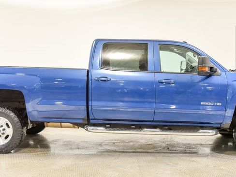 Used 2018 Chevrolet Silverado 2500 LT w/ All Star Edition image 12