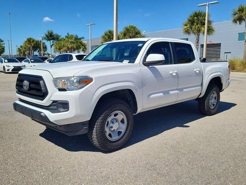 Used 2020 Toyota Tacoma SR w/ SR Convenience Package image 4