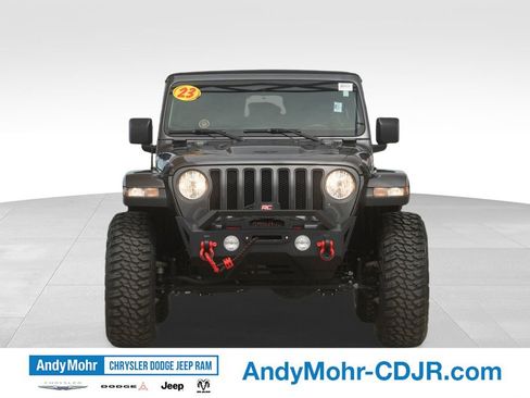 Used 2023 Jeep Wrangler Rubicon w/ Cold Weather Group AWD/4WD image 2