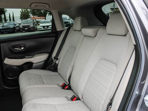 Certified 2023 Honda HR-V LX image 18