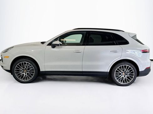 Used 2021 Porsche Cayenne image 8