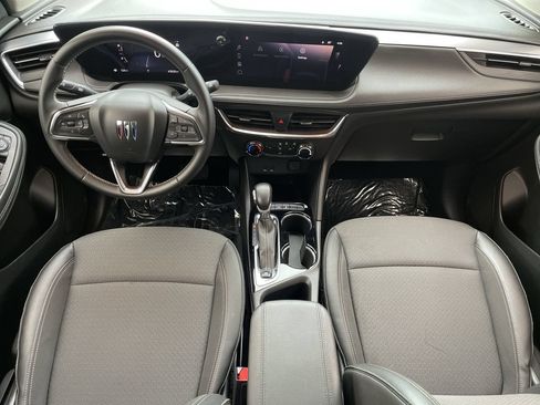 Used 2024 Buick Encore GX Preferred FWD image 12