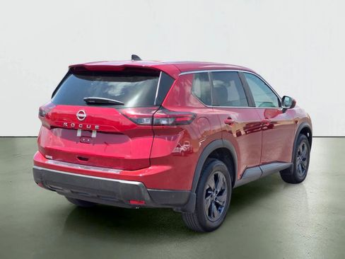Used 2026 Nissan Rogue SV FWD image 6