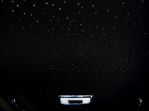 Used 2026 Rolls-Royce Cullinan image 18