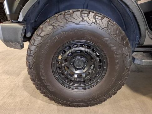 Used 2022 Ford Bronco Wildtrak AWD/4WD image 26