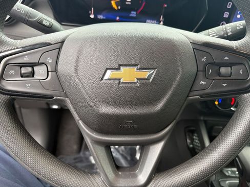 Used 2025 Chevrolet TrailBlazer LT image 25