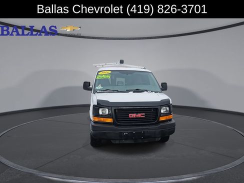 Certified 2016 GMC Savana 2500 image 3