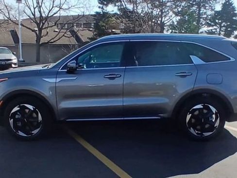 New 2026 Kia Sorento EX image 8