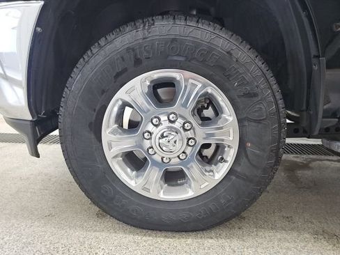 Used 2025 RAM 3500 Big Horn image 10