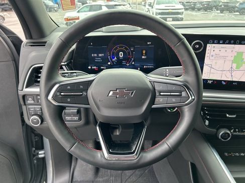 Used 2025 Chevrolet Suburban RST w/ Comfort Package image 23