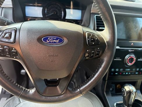 Used 2018 Ford Flex Limited w/ Equipment Group 301A AWD/4WD image 9