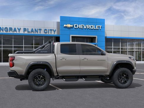 New 2026 Chevrolet Colorado ZR2 w/ Midnight Edition AWD/4WD image 5