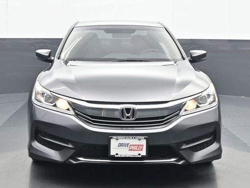 Used 2017 Honda Accord LX image 1