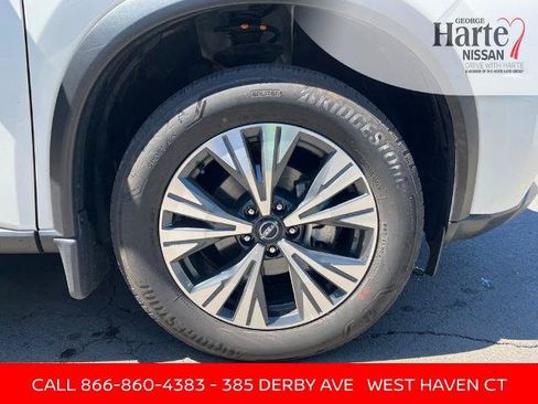 Certified 2023 Nissan Rogue SV w/ SV Premium B Package AWD/4WD image 16