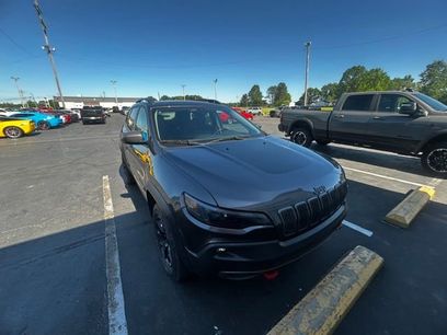 Used 2020 Jeep Cherokee Trailhawk w/ Comfort/Convenience Group