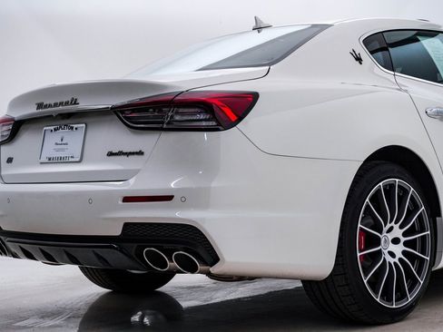 Certified 2024 Maserati Quattroporte Modena Ultima Q4 image 12