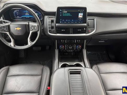 Certified 2024 Chevrolet Tahoe LT w/ Luxury Package AWD/4WD image 15