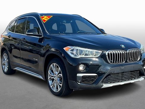 Used 2017 BMW X1 xDrive28i image 10