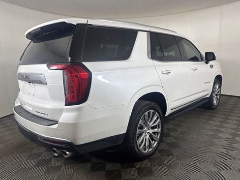 Used 2022 GMC Yukon Denali AWD/4WD image 3