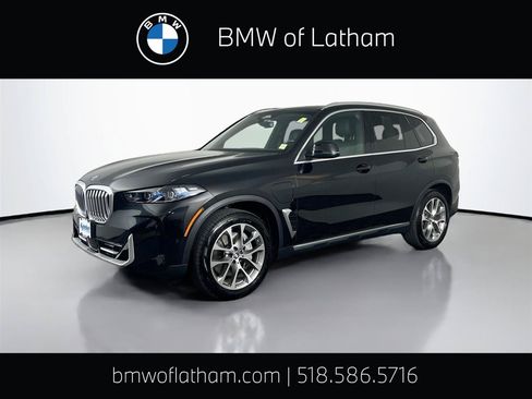 Used 2026 BMW X5 xDrive50e w/ Premium Package AWD/4WD image 1