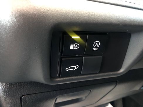 Certified 2024 Toyota Highlander XLE image 17