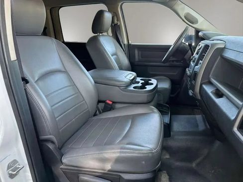 Used 2014 RAM 4500 Tradesman RWD image 15