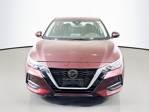 Used 2020 Nissan Sentra SV FWD image 2