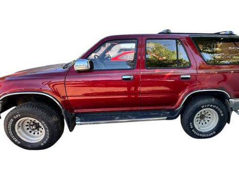 Used 1995 Toyota 4Runner SR5 AWD/4WD image 2