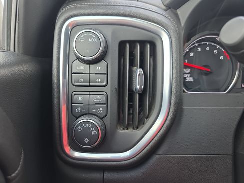 Used 2021 Chevrolet Silverado 1500 LT Trail Boss w/ Convenience Package II AWD/4WD image 27