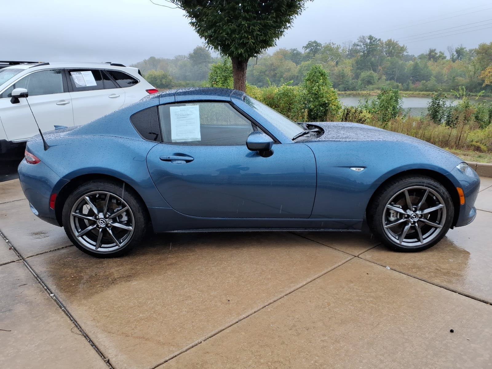 Used 2019 MAZDA MX-5 Miata RF Grand Touring RWD image 22