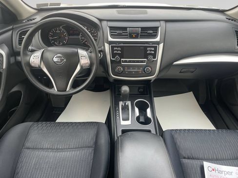 Used 2017 Nissan Altima 2.5 S w/ Power Driver Seat Package FWD image 19