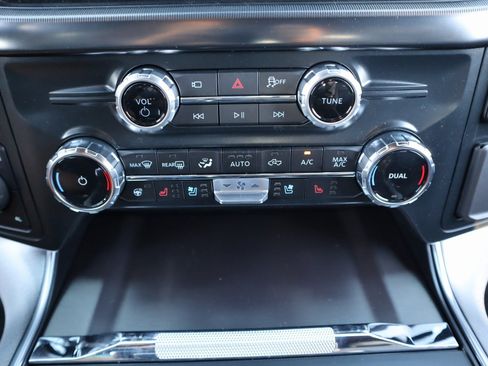 New 2025 Ford F150 Platinum w/ Equipment Group 702A High image 7