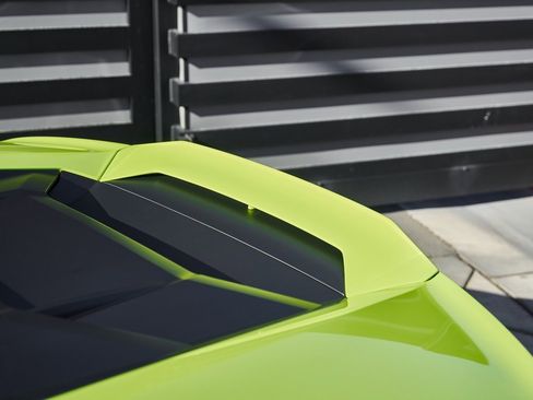 Used 2024 Lamborghini Huracan Sterrato image 13