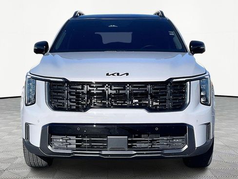 Used 2025 Kia Sorento SX image 3