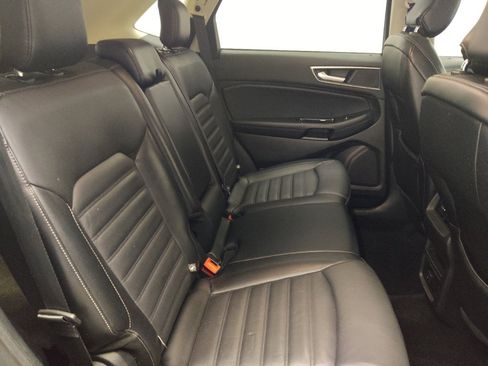 Used 2017 Ford Edge SEL w/ Equipment Group 201A image 19