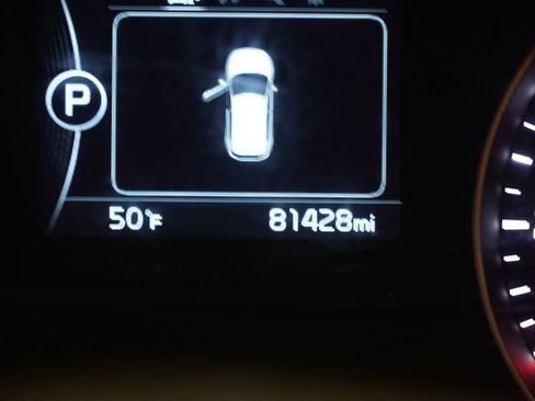 Used 2017 Kia Sportage LX w/ LX Popular Package image 4