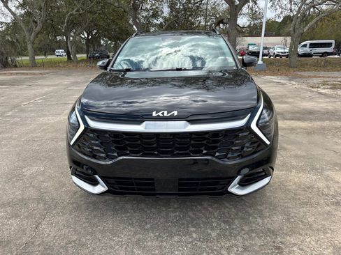 Used 2023 Kia Sportage SX image 8