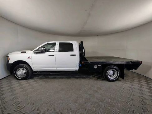 Used 2024 RAM 3500 Tradesman w/ Max Tow Package image 4